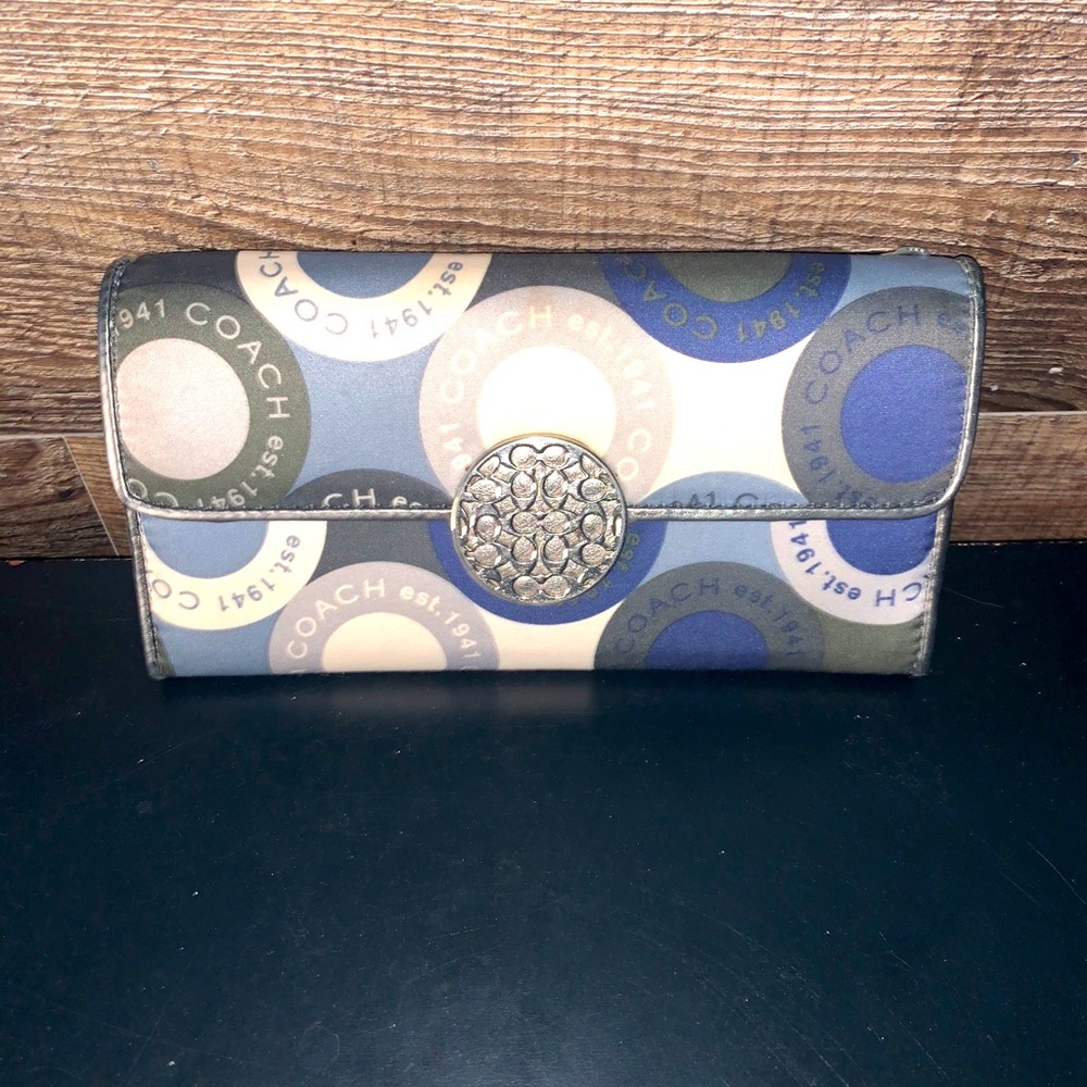 Coach wallet
